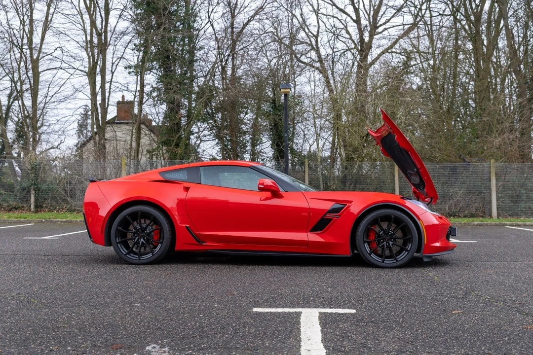 2019 Chevrolet Corvette C7 - Image 9 of 30