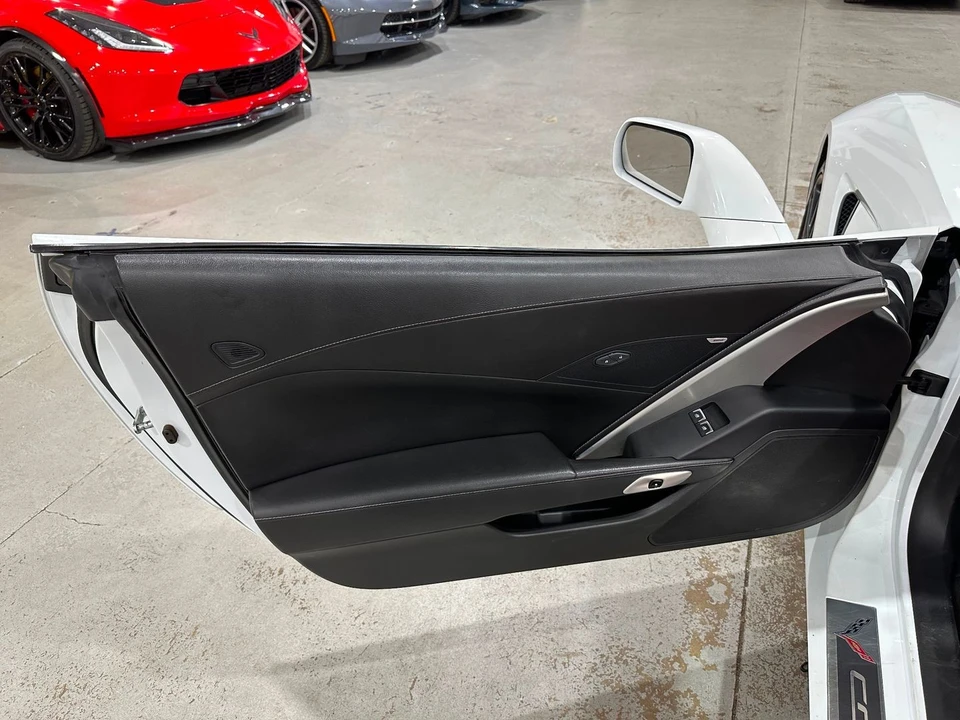 2019 Chevrolet Corvette C7 - Image 14 of 21