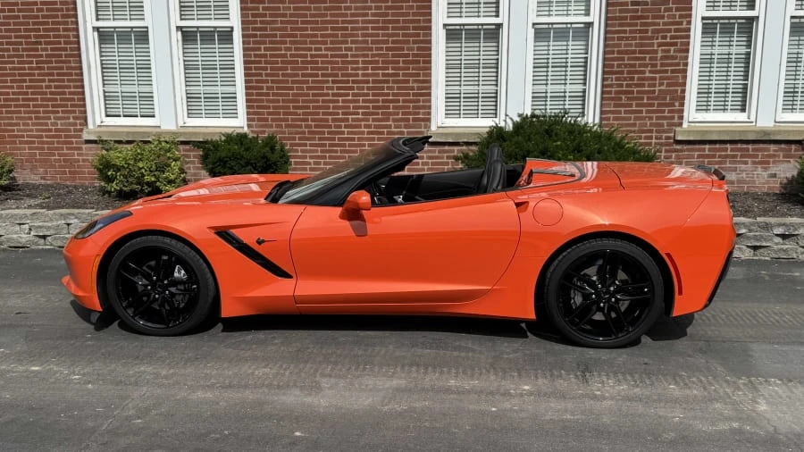 2019 Chevrolet Corvette C7 - Image 2 of 15