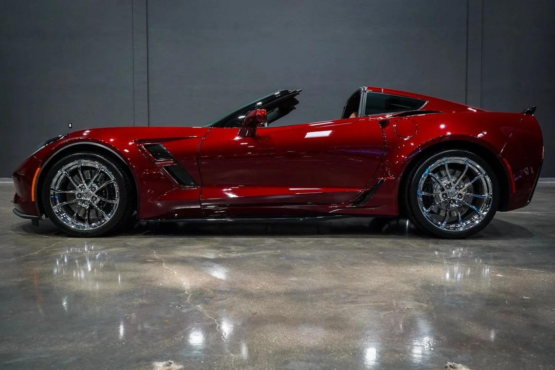 2019 Chevrolet Corvette C7 - Image 2 of 21