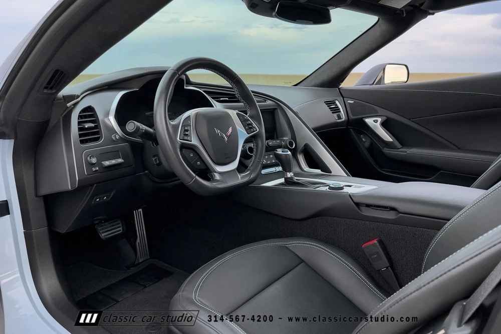 2019 Chevrolet Corvette C7 - Image 17 of 18