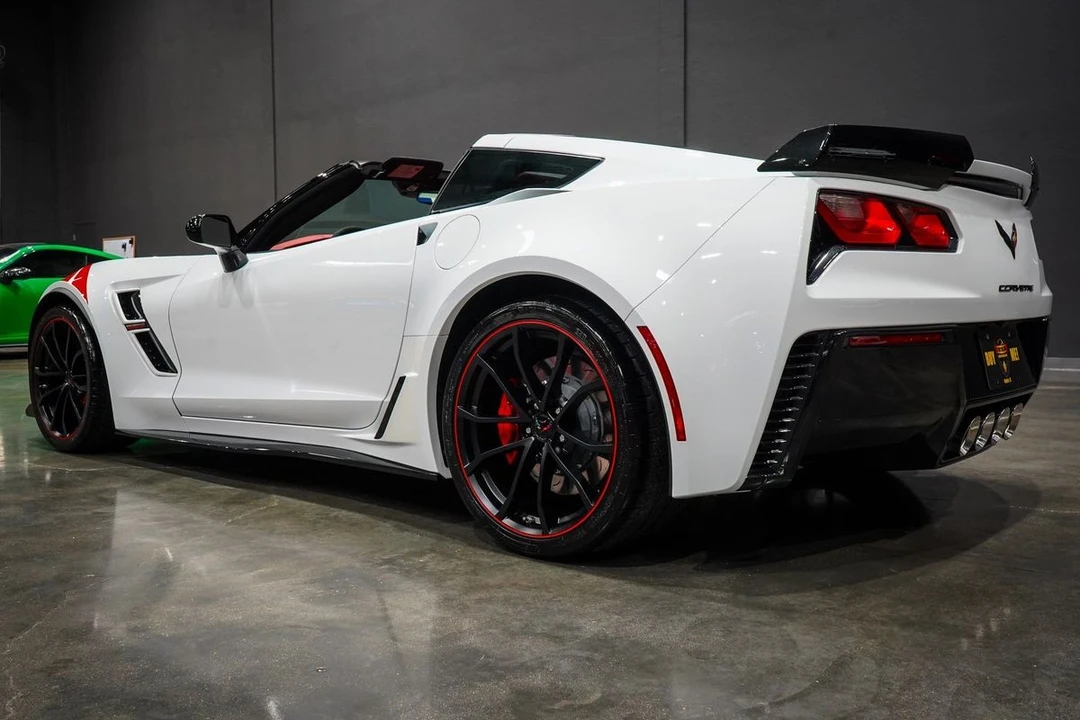 2019 Chevrolet Corvette C7 - Image 3 of 31