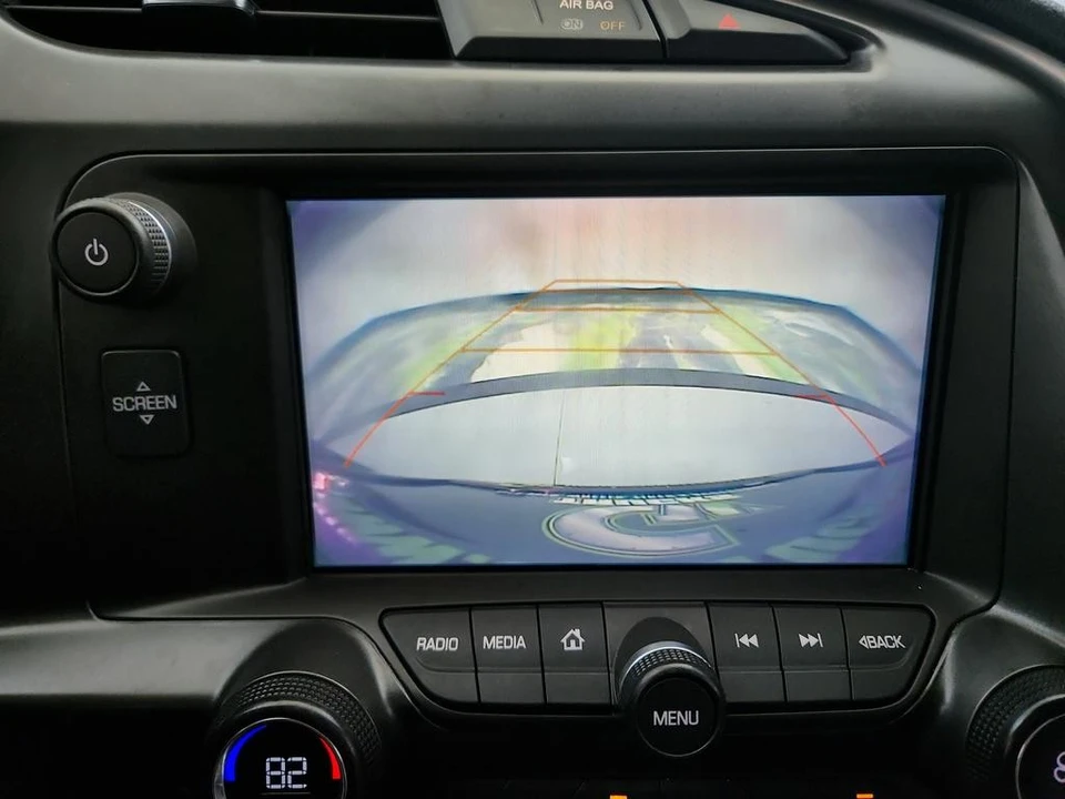 2019 Chevrolet - Image 18 of 31