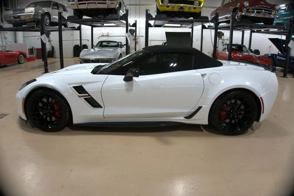 2019 Chevrolet Corvette C7 - Image 2 of 12