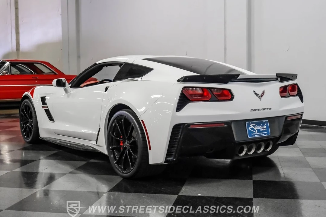 2019 Chevrolet Corvette C7 - Image 10 of 12