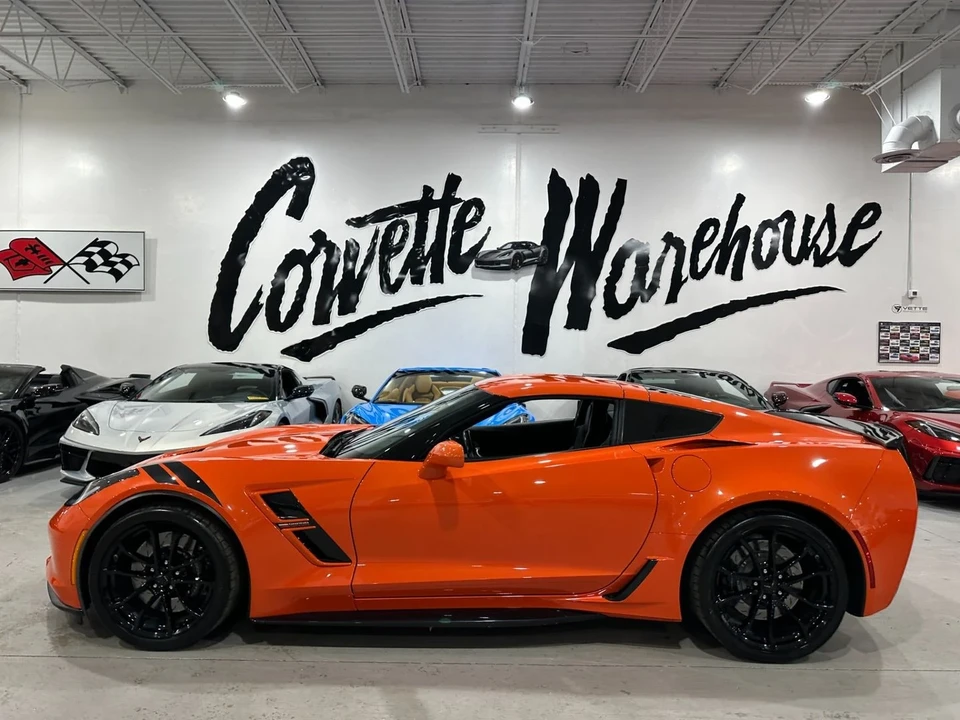 2019 Chevrolet Corvette C7 - Image 2 of 12