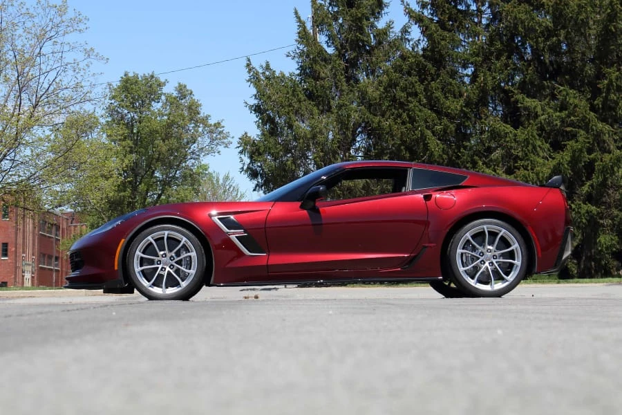 2019 Chevrolet Corvette C7 - Image 2 of 29