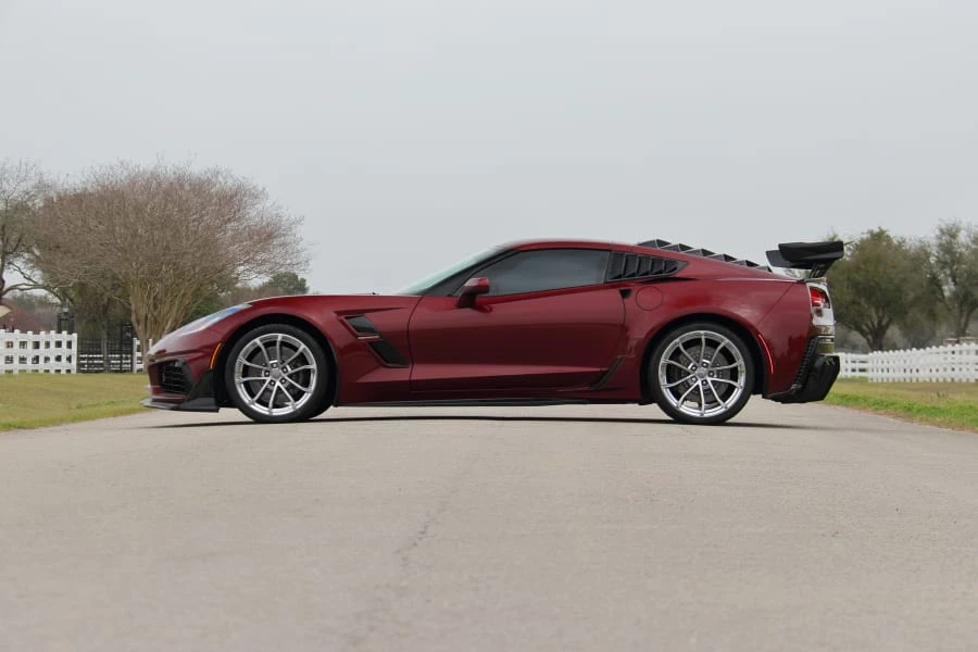 2019 Chevrolet Corvette C7 - Image 2 of 31