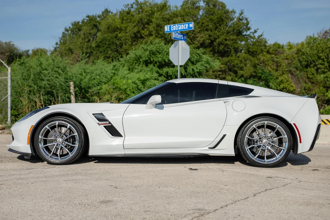 2019 Chevrolet Corvette C7 - Image 3 of 31