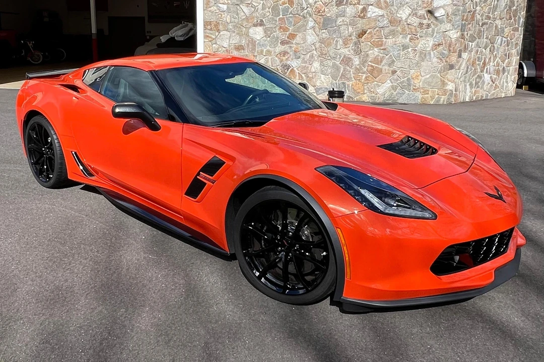 2019 Chevrolet Corvette C7 - Image 2 of 31