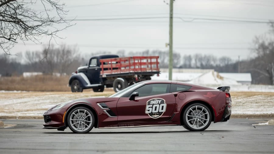 2019 Chevrolet Corvette C7 - Image 2 of 27