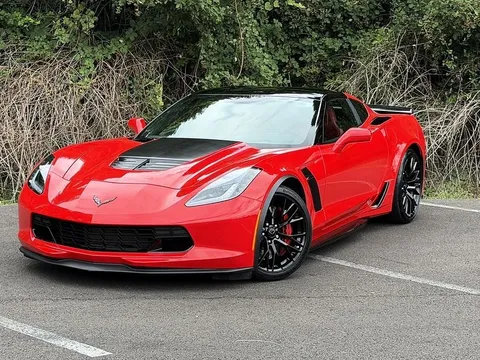 2019 Chevrolet Corvette C7 - Image 2 of 20