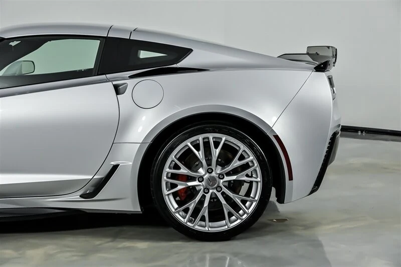 2019 Chevrolet Corvette C7 Z06 - Image 9 of 12