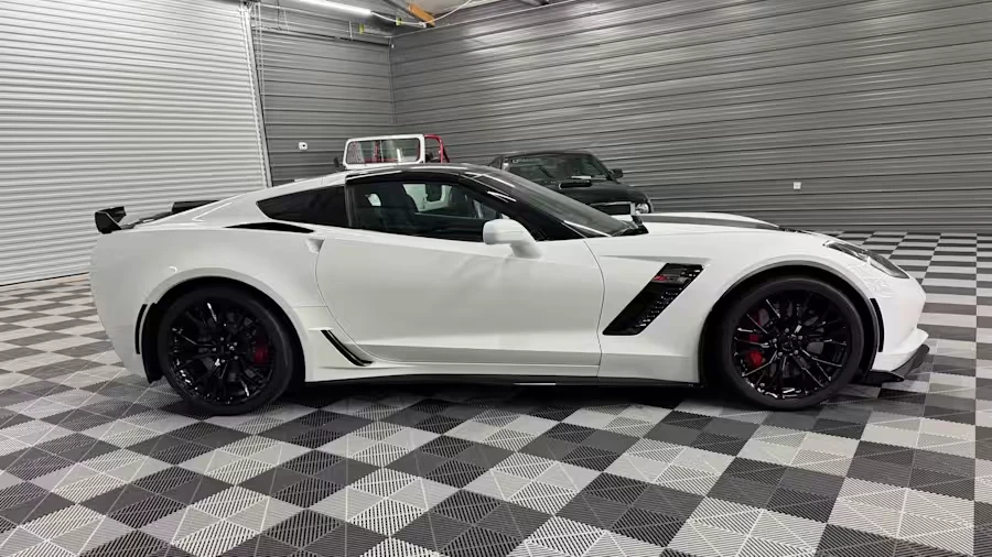 2019 Chevrolet Corvette C7 Z06 - Image 2 of 23