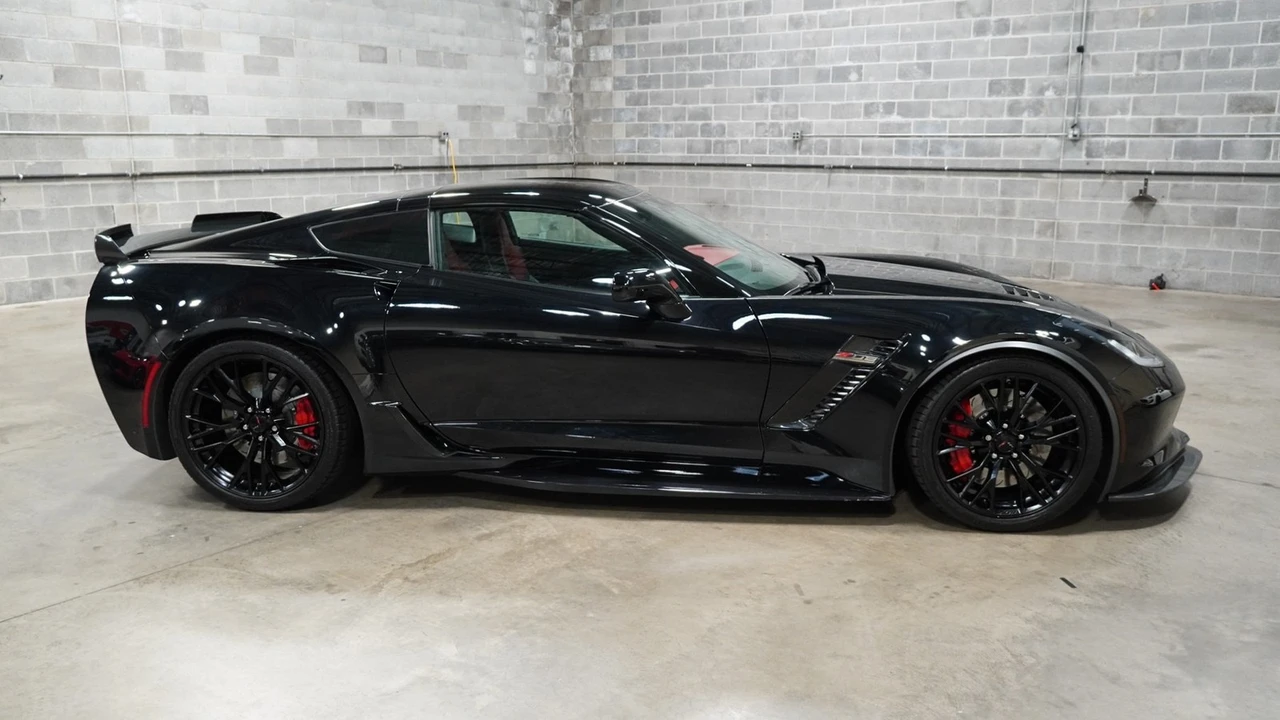 2019 Chevrolet Corvette C7 Z06 - Image 2 of 21