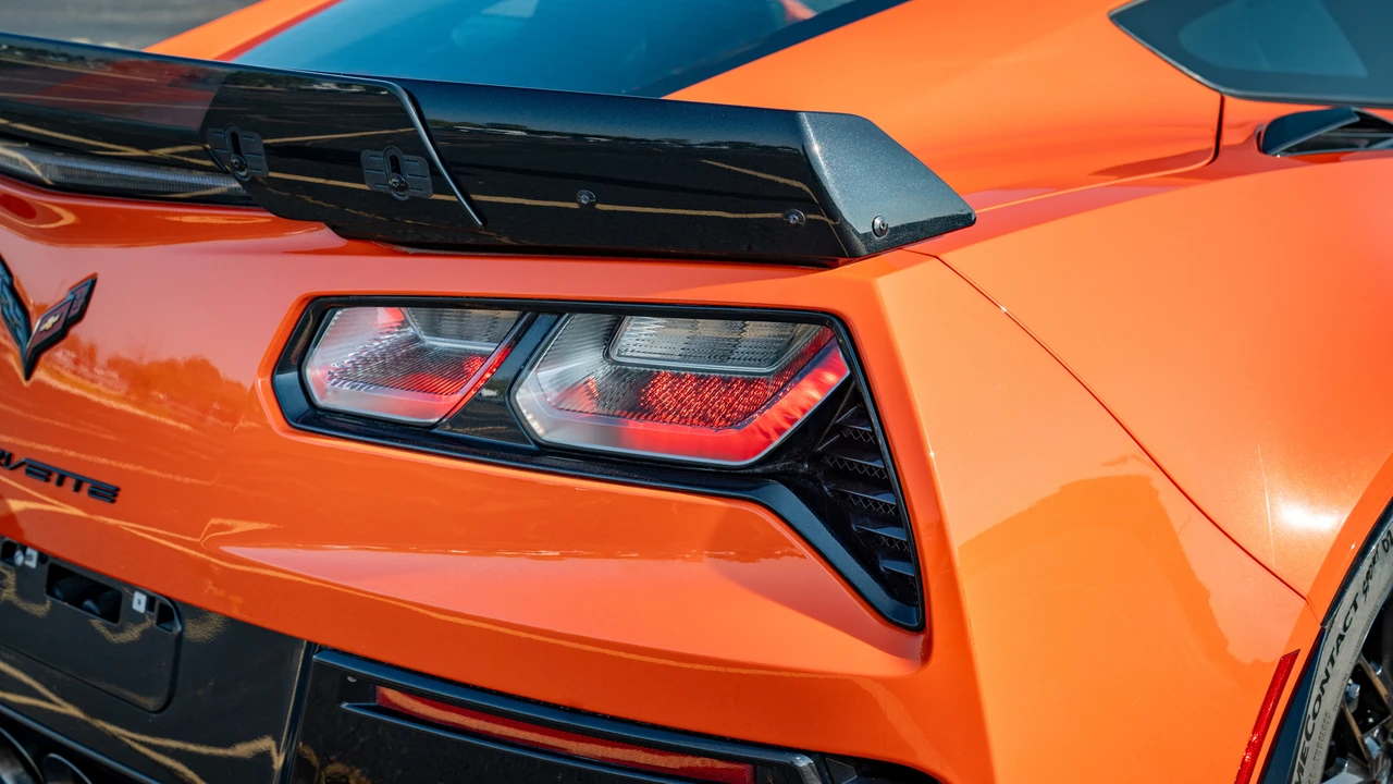 2019 Chevrolet Corvette C7 Z06 - Image 16 of 31