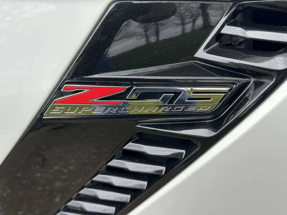 2019 Chevrolet - Image 8 of 28