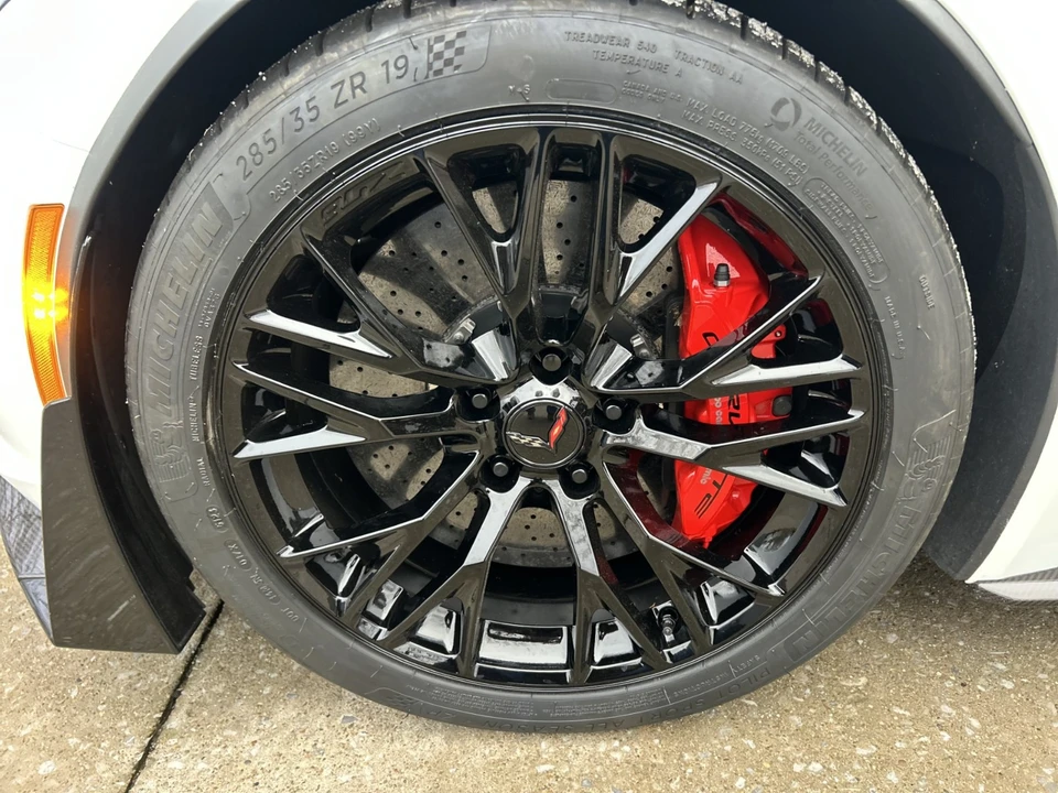2019 Chevrolet - Image 15 of 28