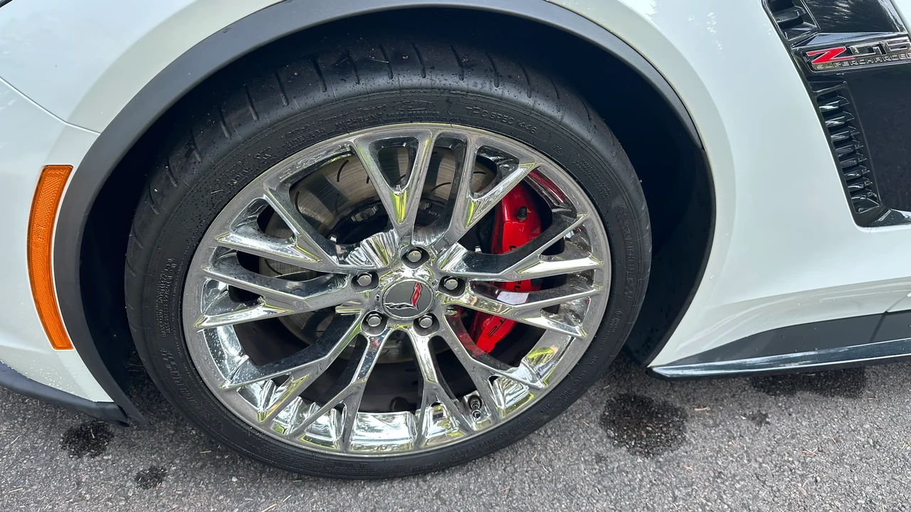 2019 Chevrolet Corvette C7 Z06 - Image 15 of 31
