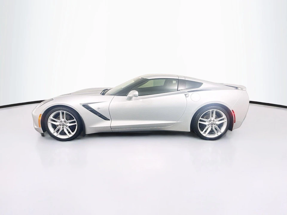 2019 Chevrolet Corvette - Image 2 of 14