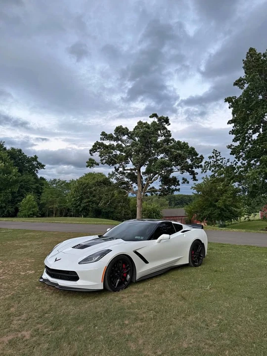 2019 Chevrolet Corvette - Image 1 of 7