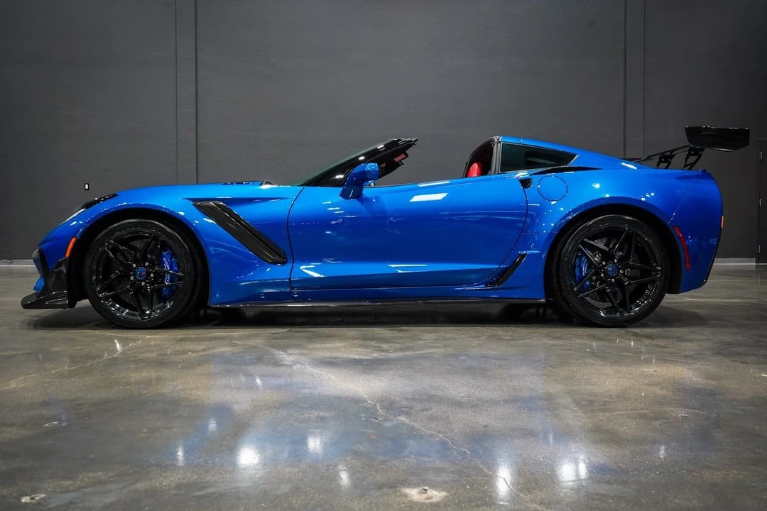 2019 Chevrolet - Image 2 of 31