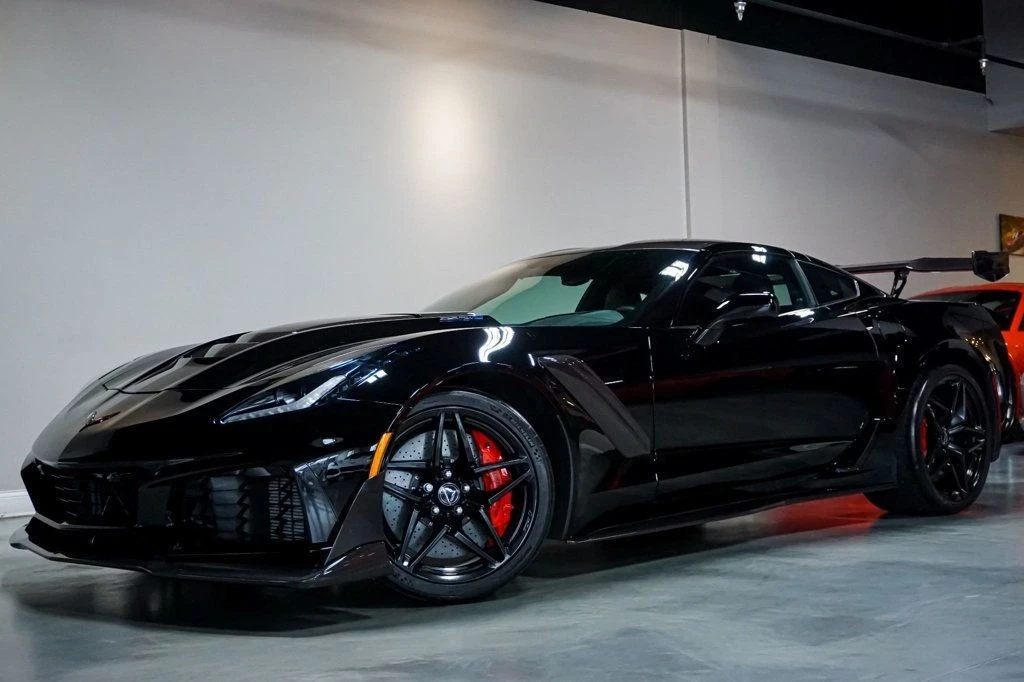 2019 Chevrolet Corvette C7 ZR1 - Image 2 of 12