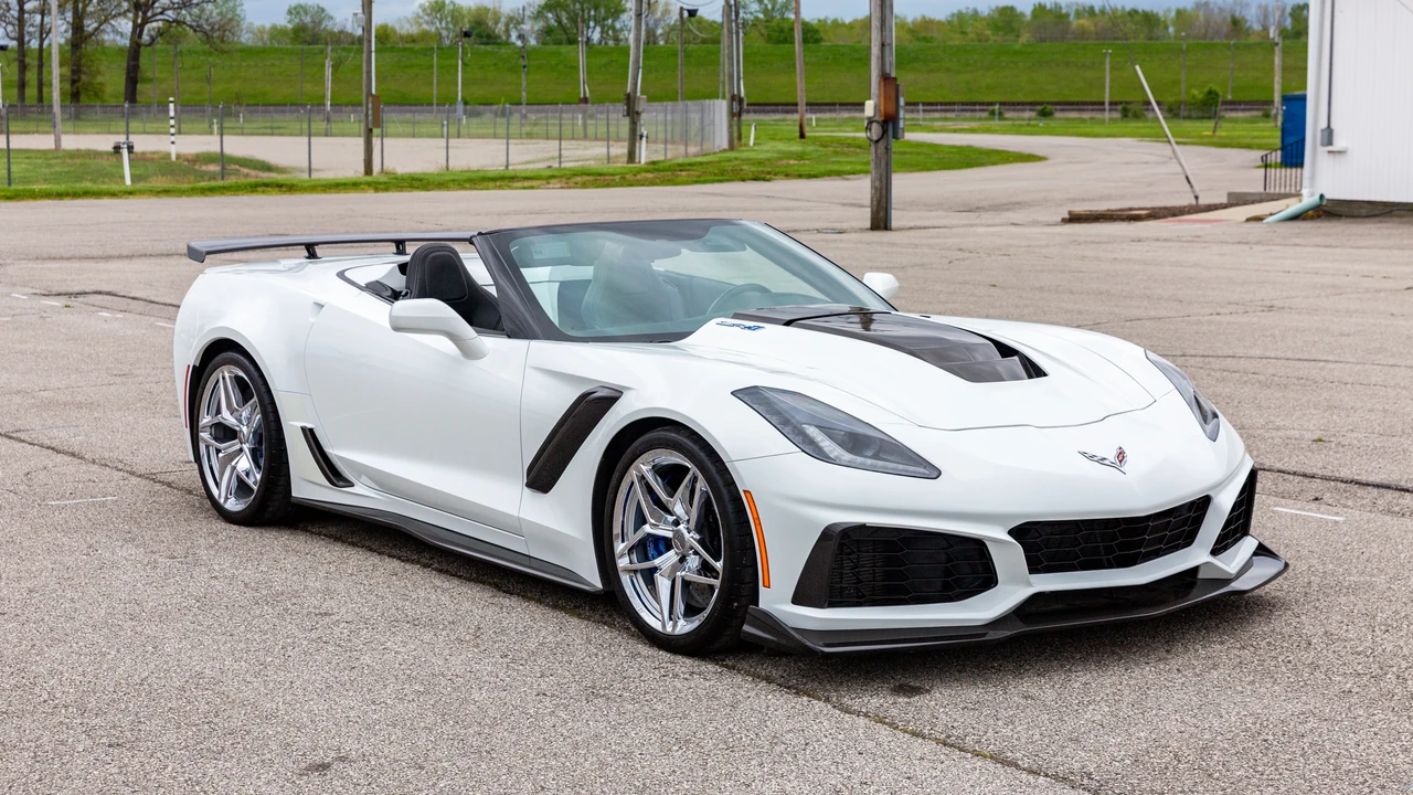 2019 Chevrolet Corvette C7 ZR1 - Image 3 of 31