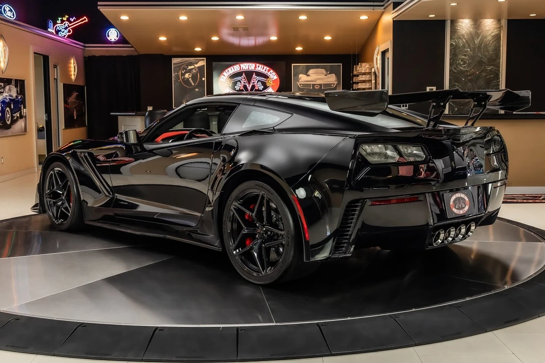 2019 Chevrolet Corvette C7 ZR1 - Image 17 of 21