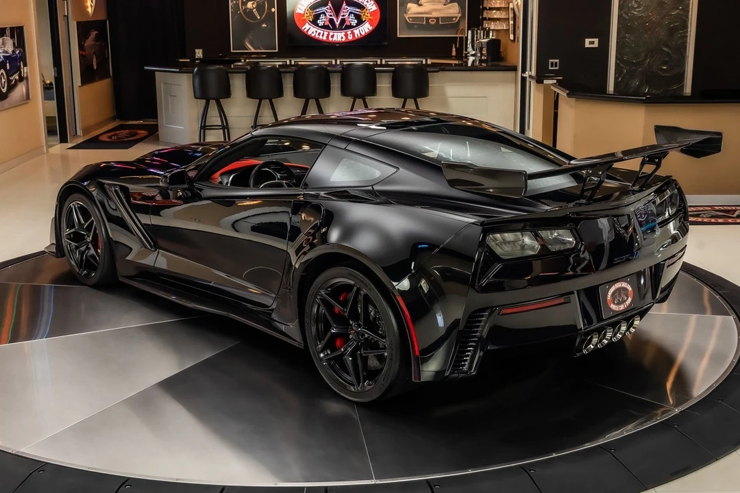 2019 Chevrolet Corvette C7 ZR1 - Image 18 of 21