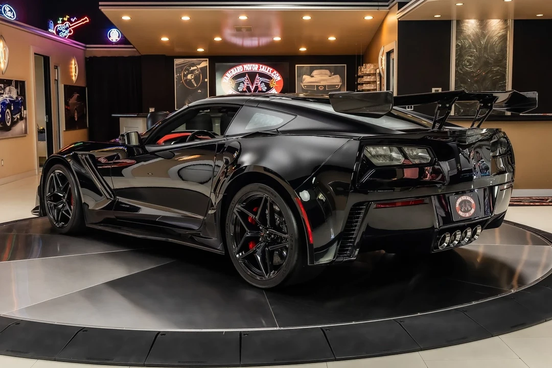 2019 Chevrolet Corvette C7 ZR1 - Image 17 of 21