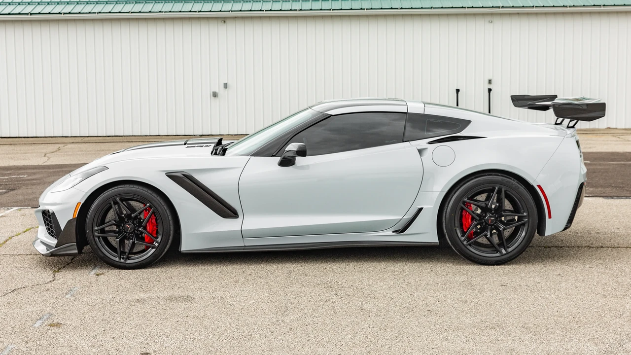 2019 Chevrolet Corvette C7 ZR1 - Image 16 of 31