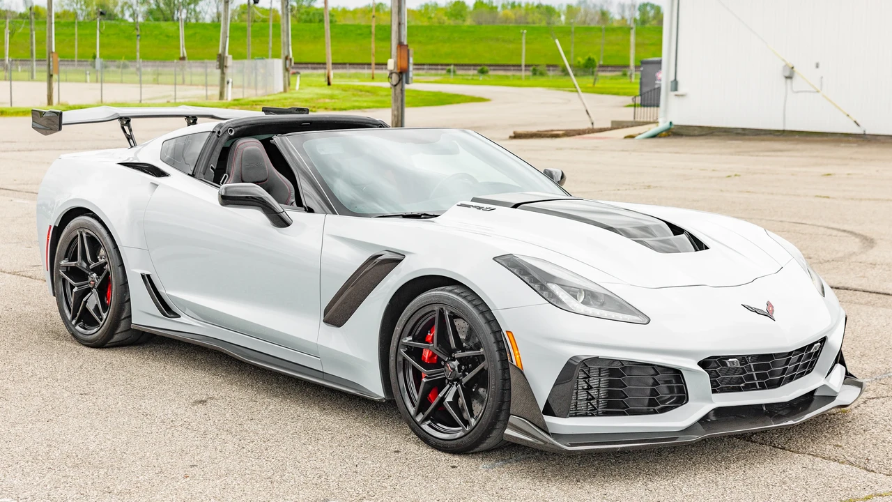2019 Chevrolet Corvette C7 ZR1 - Image 3 of 31