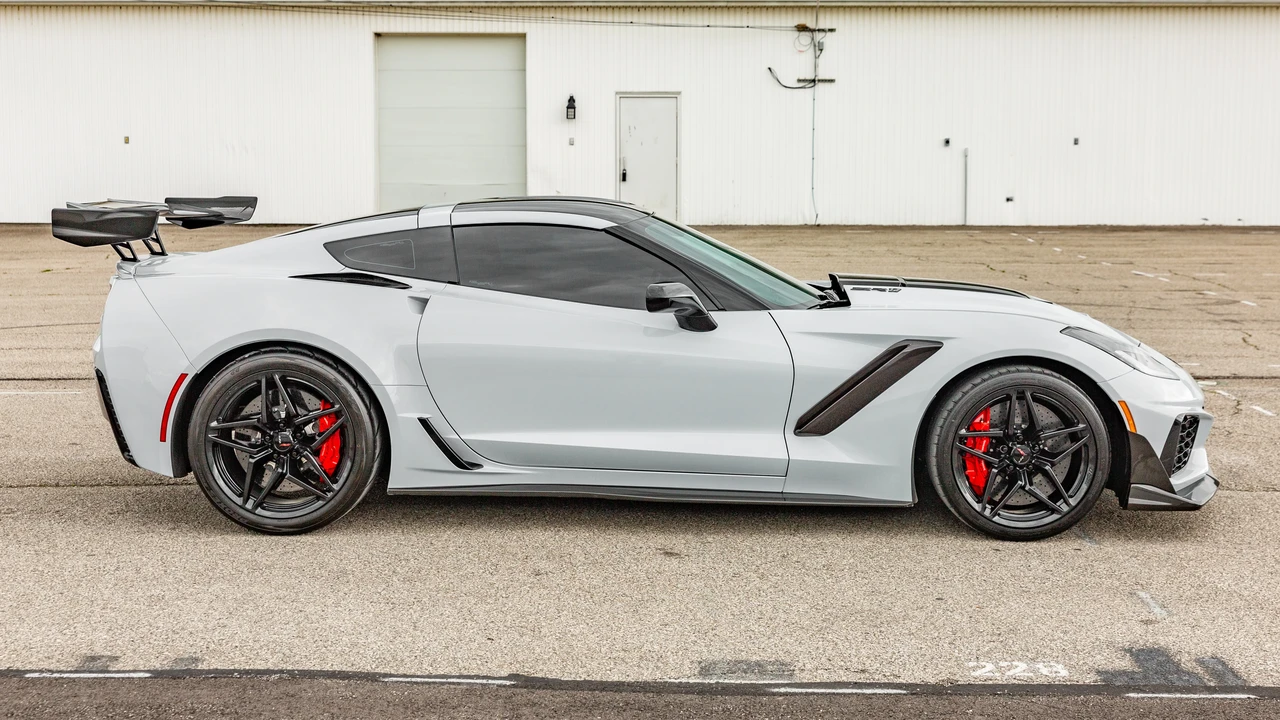 2019 Chevrolet Corvette C7 ZR1 - Image 12 of 31