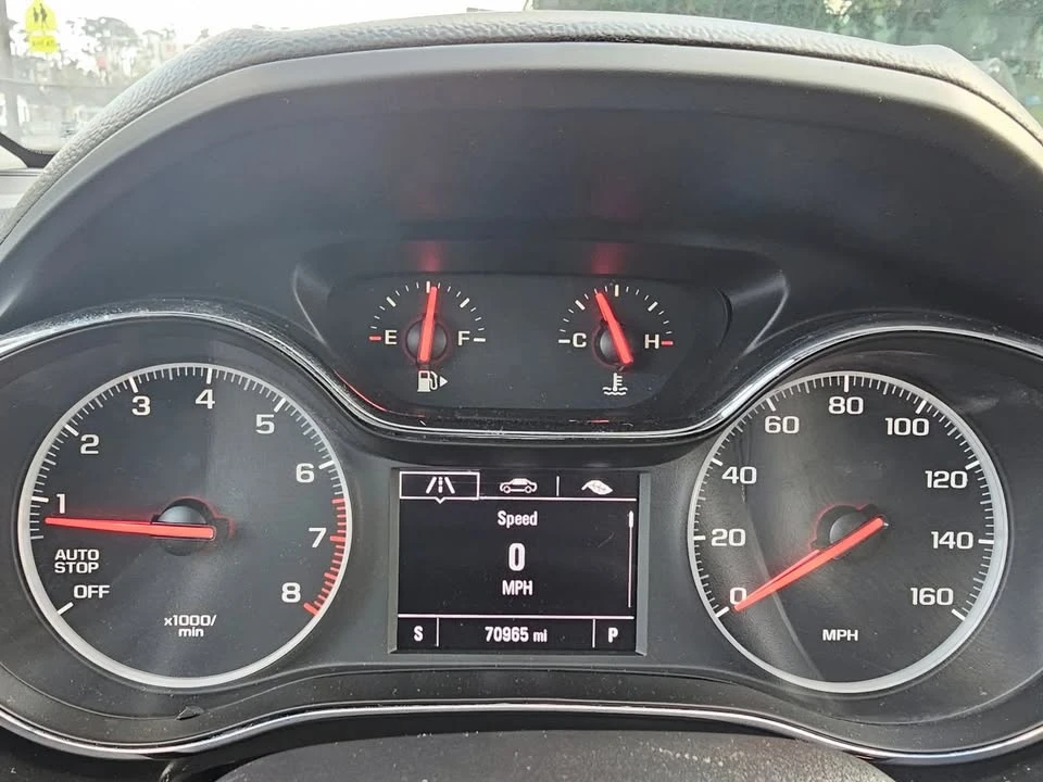 2019 Chevrolet Cruze - Image 7 of 8