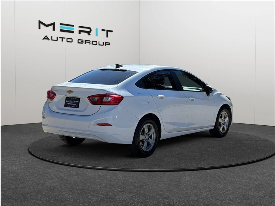 2019 Chevrolet Cruze - Image 9 of 21