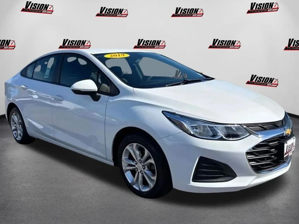 2019 Chevrolet Cruze - Image 3 of 12