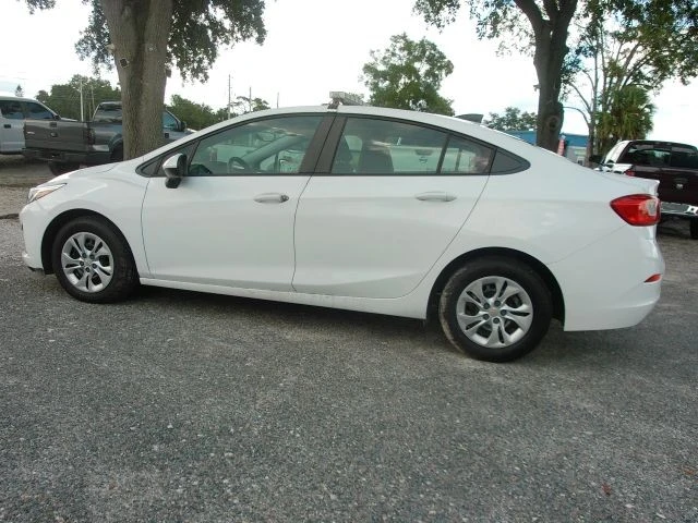 2019 Chevrolet Cruze - Image 8 of 21