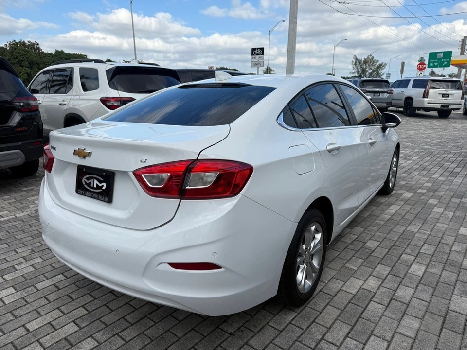 2019 Chevrolet Cruze - Image 8 of 21