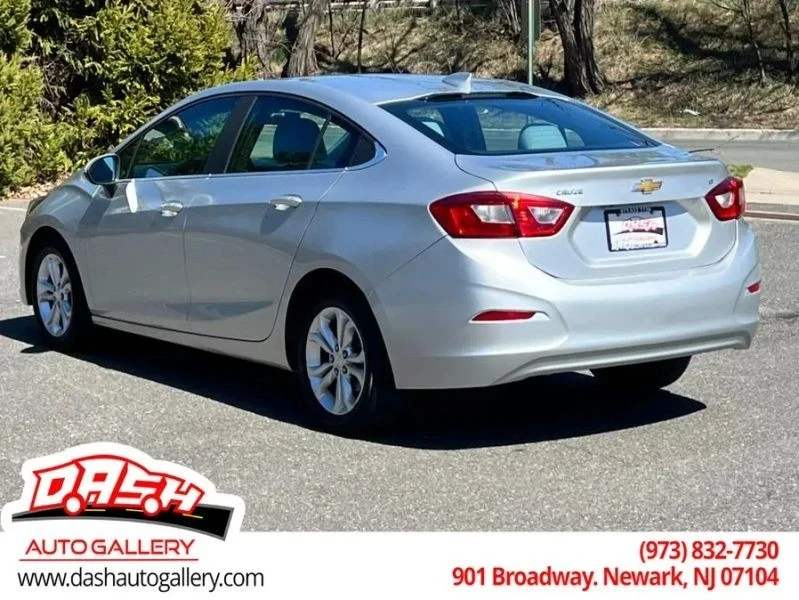 2019 Chevrolet Cruze - Image 7 of 12