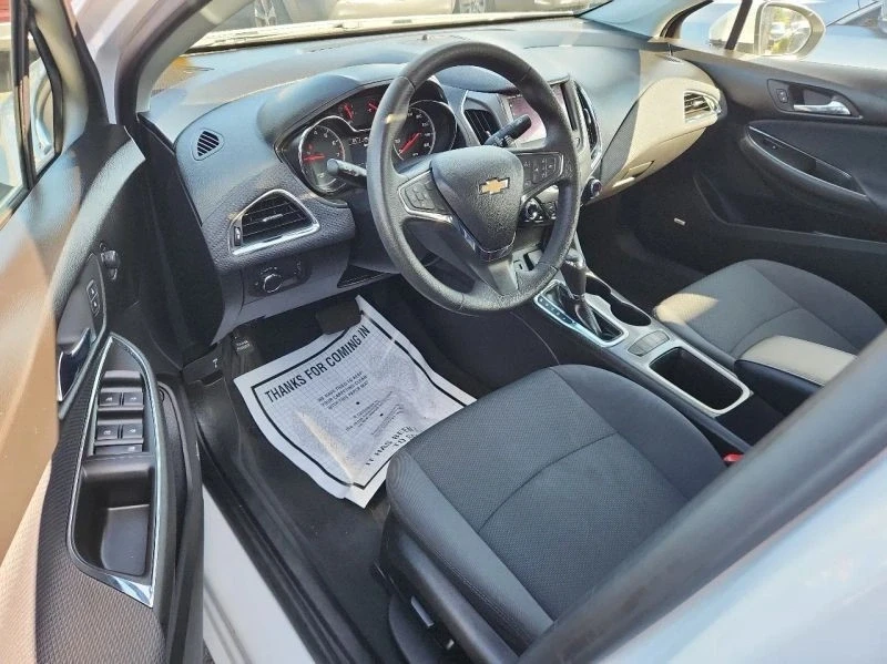 2019 Chevrolet Cruze - Image 12 of 12