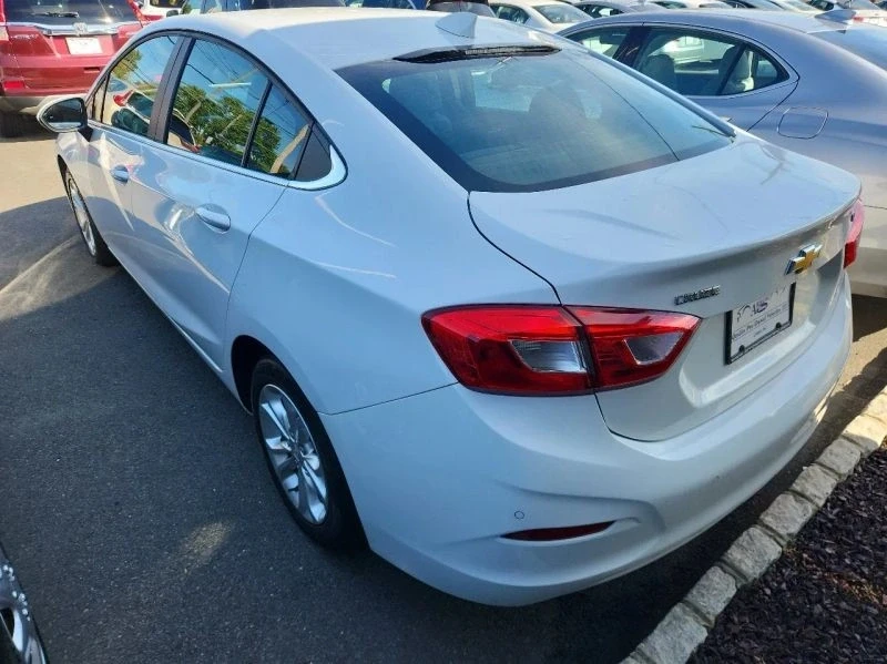 2019 Chevrolet Cruze - Image 4 of 12
