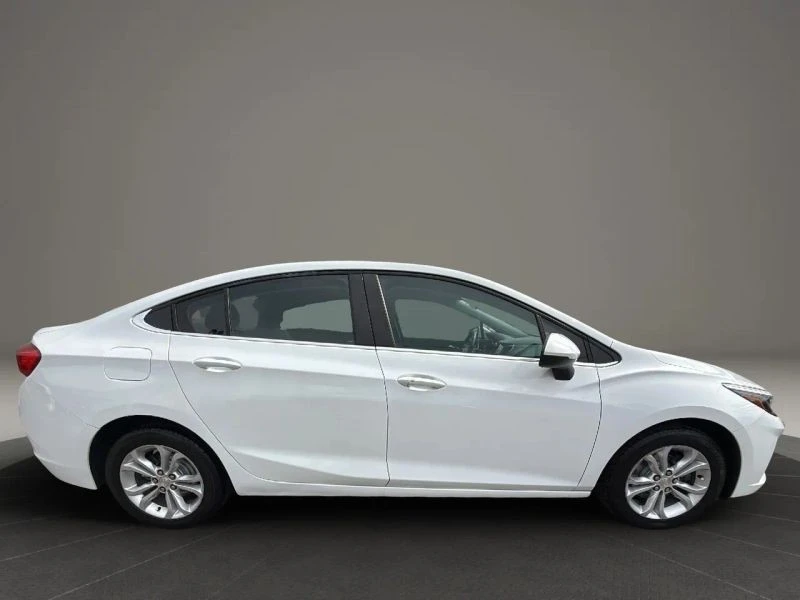 2019 Chevrolet Cruze - Image 4 of 12
