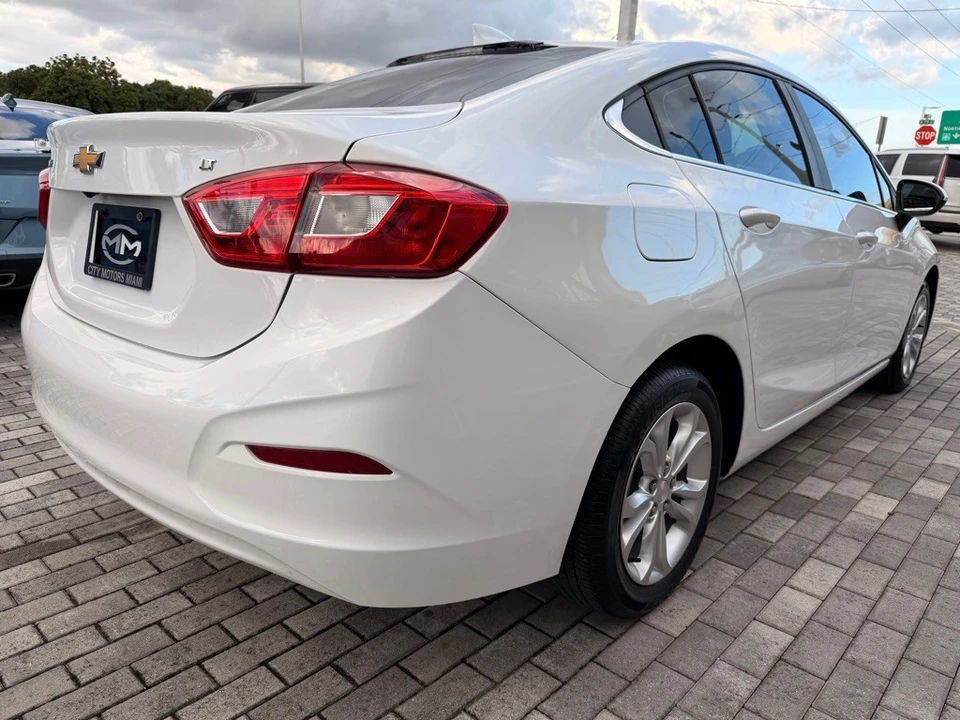 2019 Chevrolet Cruze - Image 9 of 21