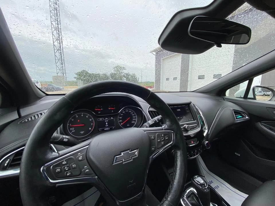 2019 Chevrolet Cruze - Image 14 of 17