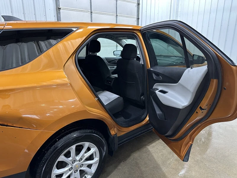 2019 Chevrolet Equinox - Image 16 of 21