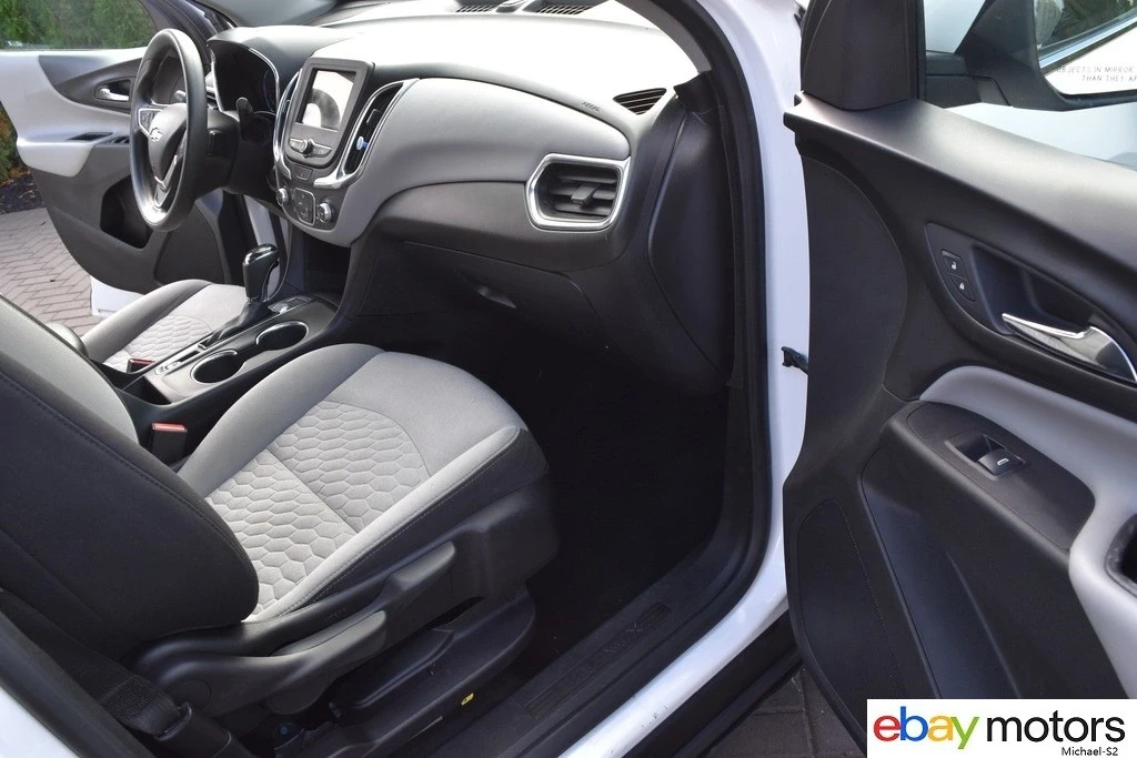2019 Chevrolet Equinox - Image 16 of 21