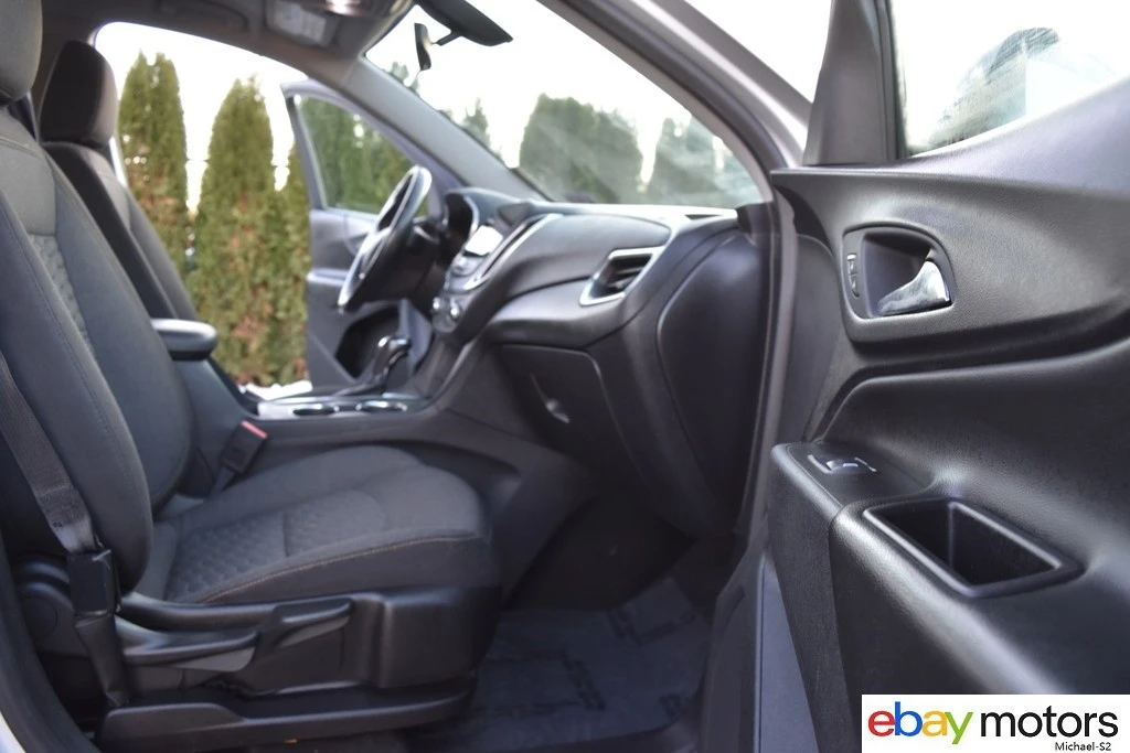 2019 Chevrolet Equinox - Image 17 of 21