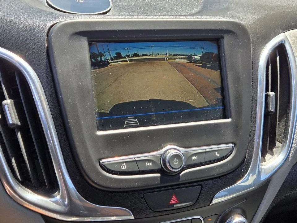 2019 Chevrolet Equinox - Image 18 of 21