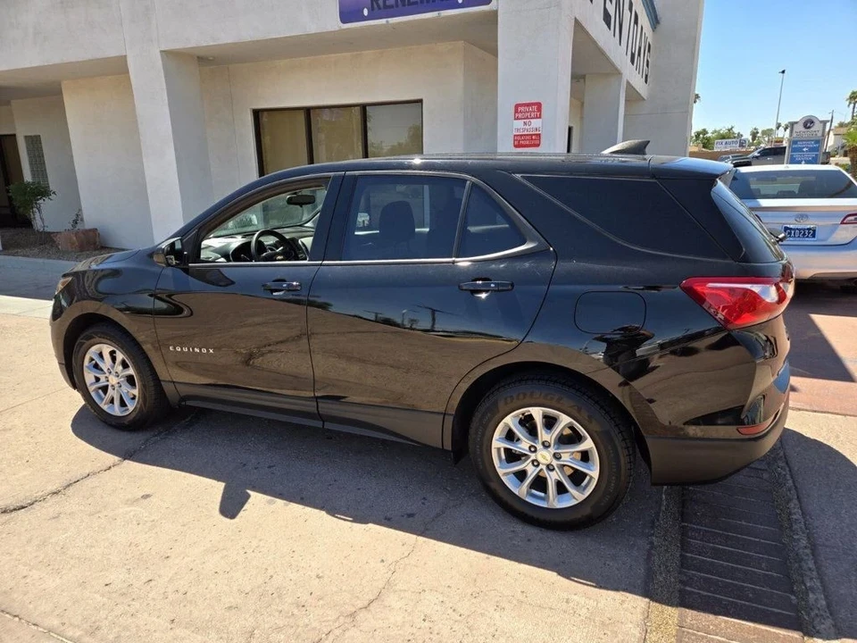 2019 Chevrolet Equinox - Image 2 of 21